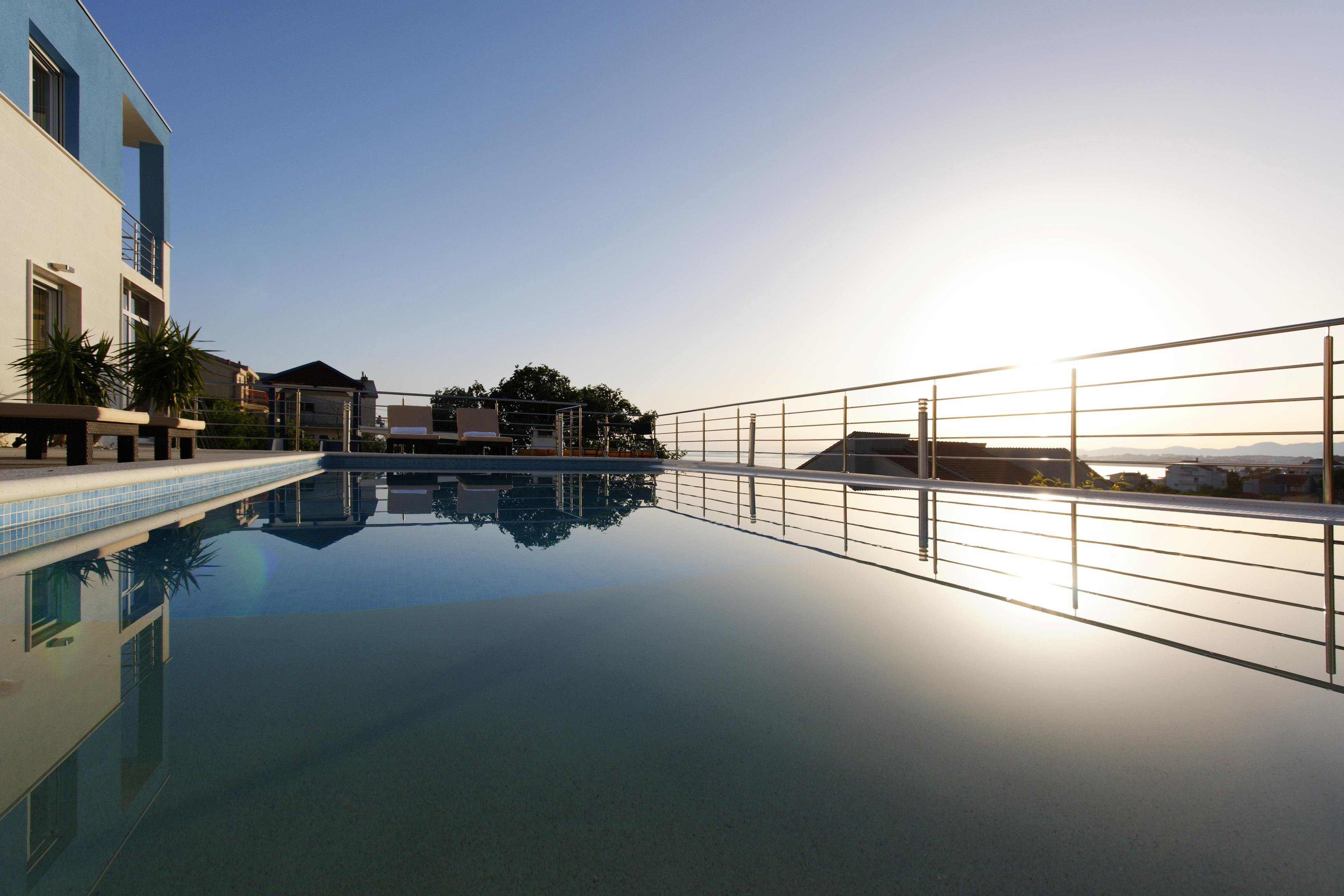 Villa Mermaid Your Croatian Haven With Luxury Pool And Scenic Views Podstrana Bagian luar foto