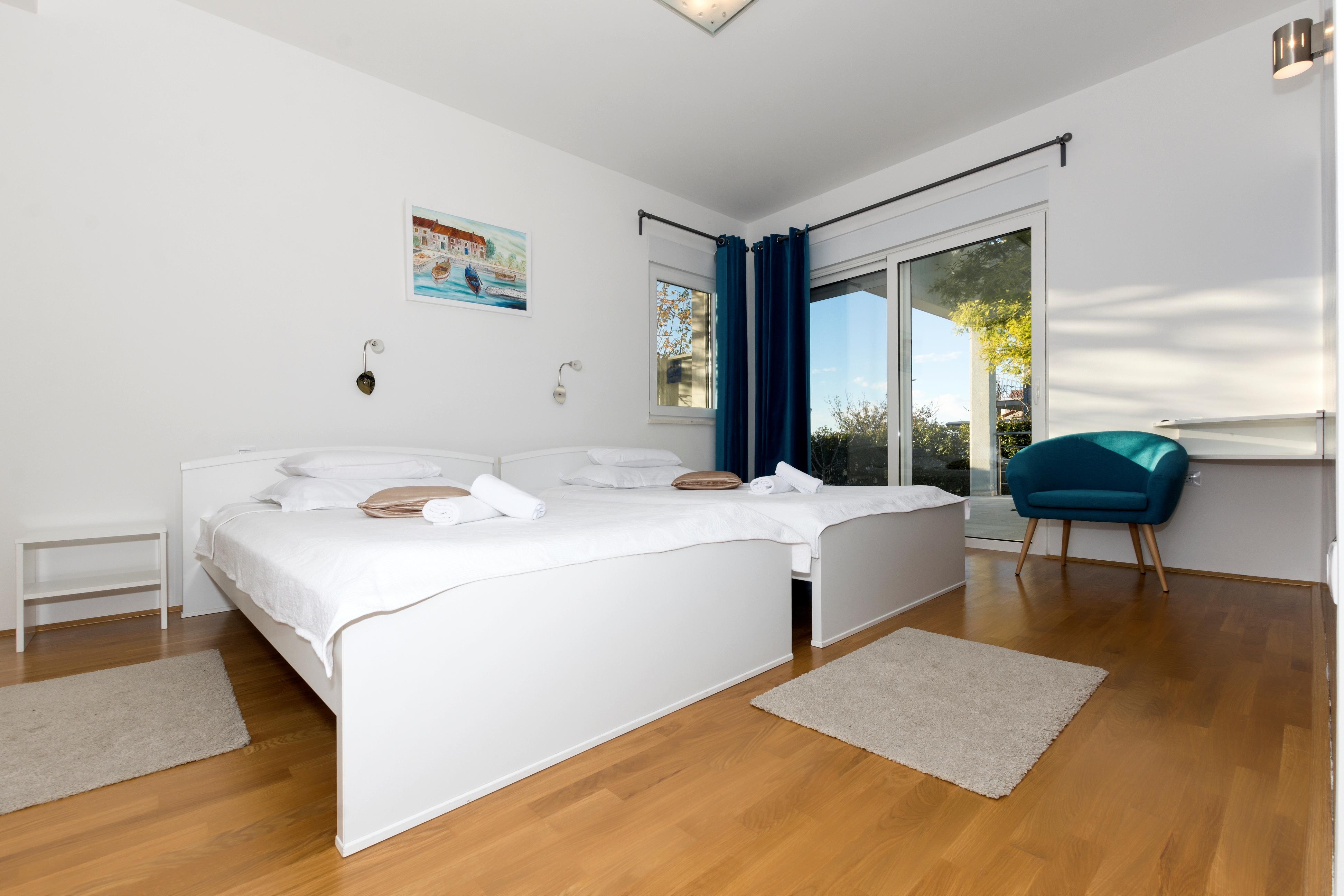 Villa Mermaid Your Croatian Haven With Luxury Pool And Scenic Views Podstrana Bagian luar foto